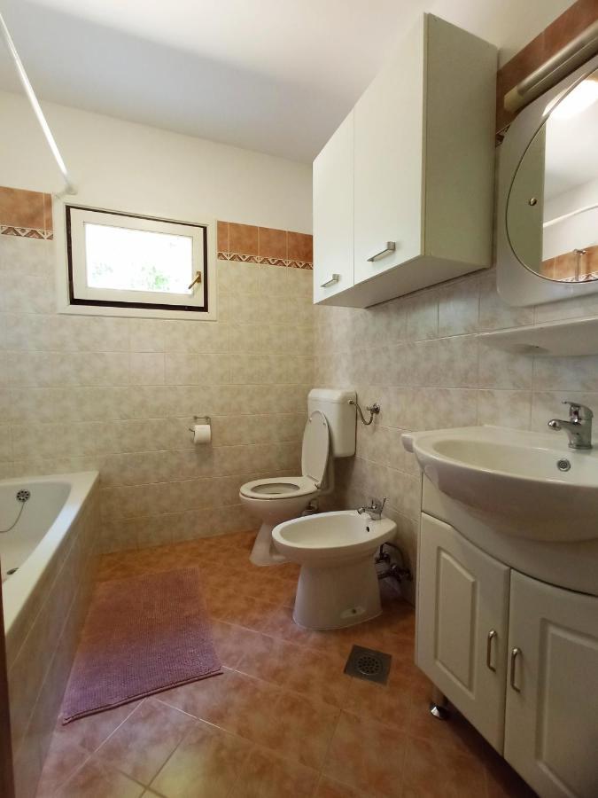 Holiday Home Mirela Šišan エクステリア 写真